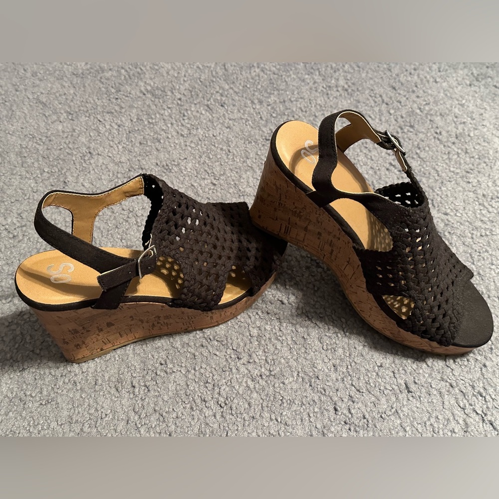 Black wedge sandals